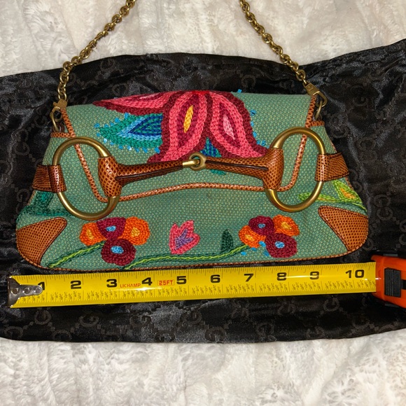 Vintage Gucci Clutch - Picture 9 of 11